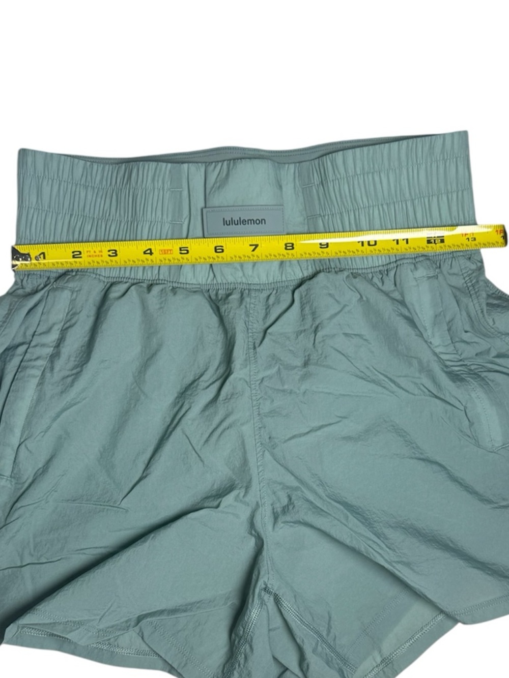 Lululemon Size 6 Crater Blue Super High Rise Training Shorts 4” - Picture 7 of 8